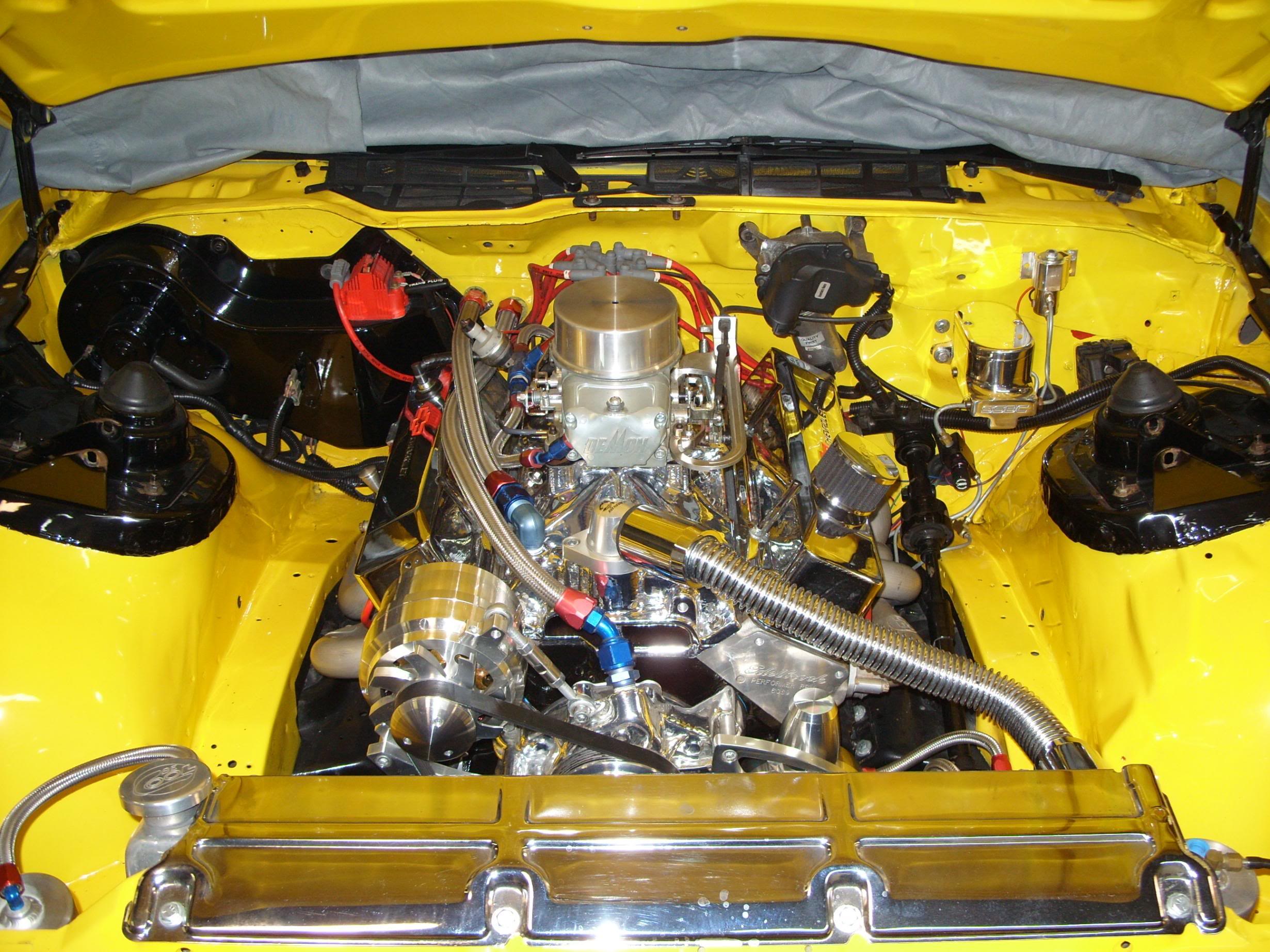 Swapping from TBI to Carb and I need some pics of carb'd engines ...