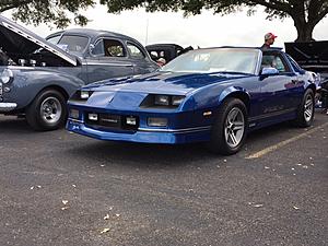 Post 1 Pic Actually At A Car Show Event-iroc-car-show.jpg