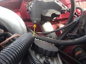What did the previous owner do to my windshield washer fluid motor?-washer.jpg