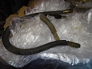 Need set of flexible fuel hose w/stock connectors-dsc08009.jpg