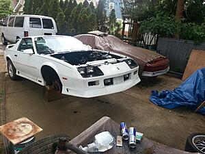 Watch a Rookie Learn How To Swap a LS1 and T56 into a 1992 Z28-awxhc53.jpg