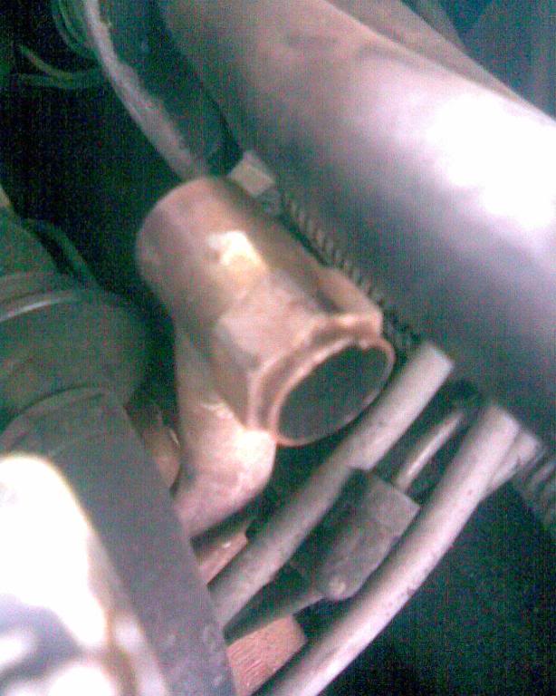 Name:  brokencamaro005.jpg
Views: 30
Size:  65.7 KB