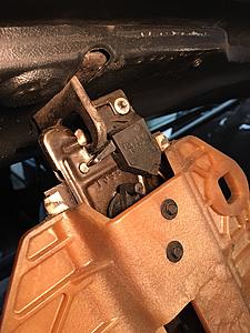Hatch pulldown stuck-img_9680.jpg