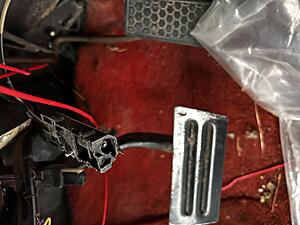 What is this? Something to do with the gear shifter?-097a7a06-c0f1-477d-8aa2